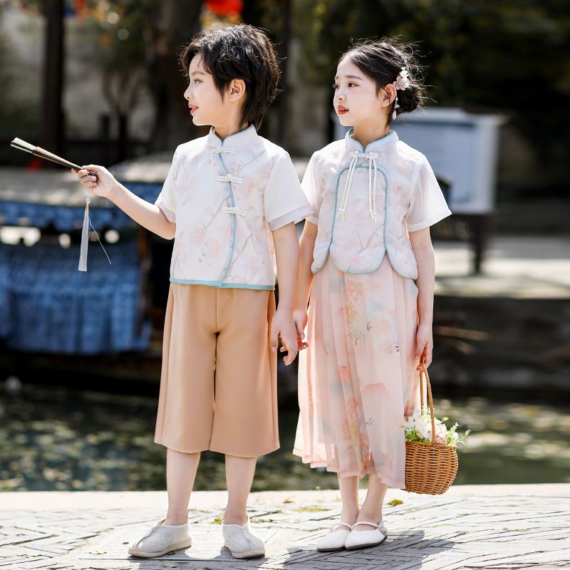 Children's ancient Hanfu Chinese -style national summer elementary school service national performance third grade