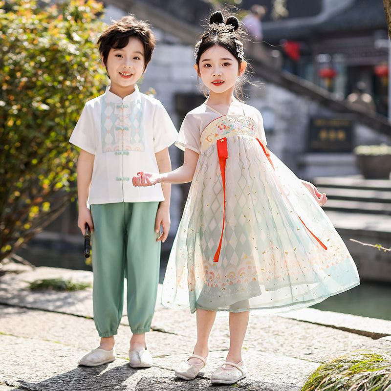 Children's ancient Hanfu Chinese -style national summer elementary school performance service first grade