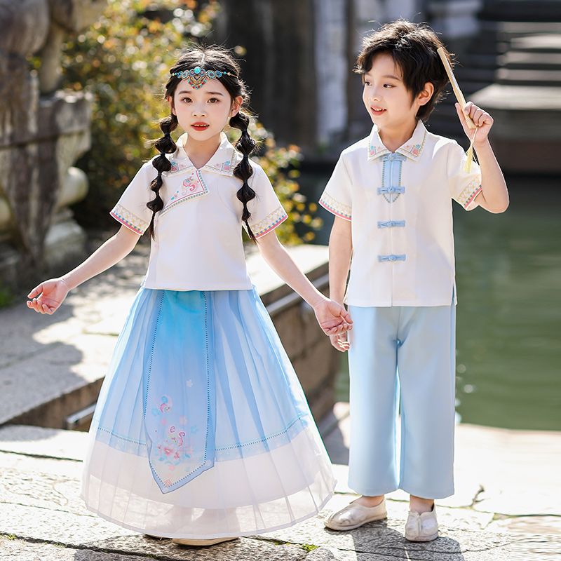 Children's ancient Hanfu Chinese -style national summer elementary school student performance service third grade