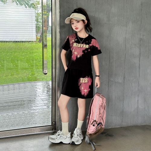 Girls' Casual Summer Outfit Star Printed Short Sleeve Top and Shorts Set Trendy Activewear for Kids