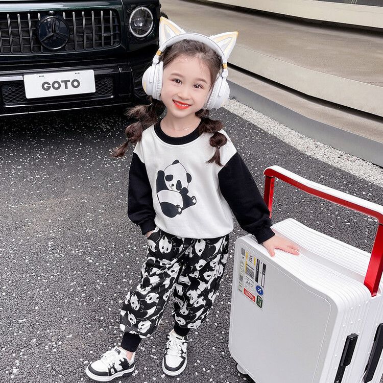 Girls' Panda Print Long Sleeve Top and Pants Set Cute and Cozy Black and White Outfit for Kids