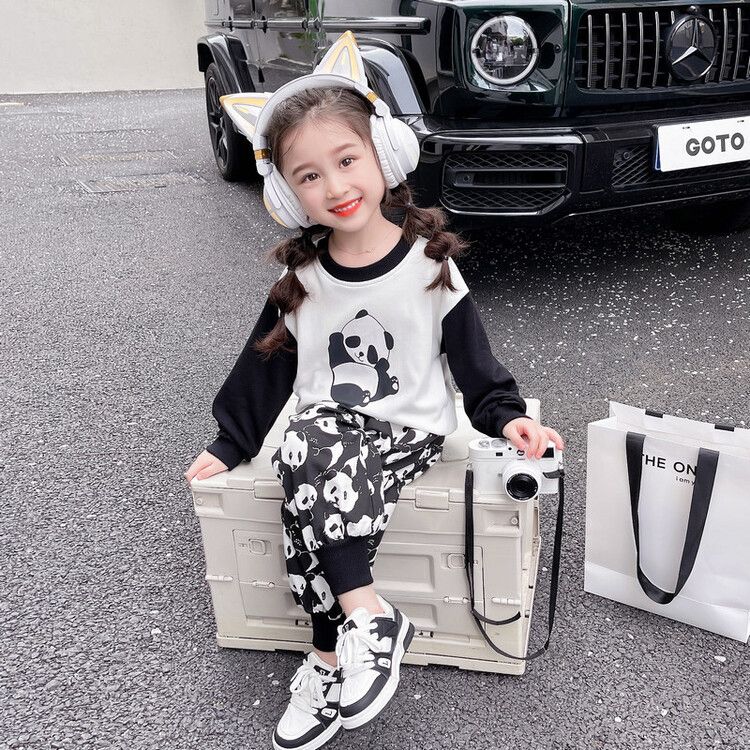 Girls' Panda Print Long Sleeve Top and Pants Set Cute and Cozy Black and White Outfit for Kids