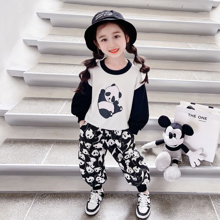 Girls' Panda Print Long Sleeve Top and Pants Set Cute and Cozy Black and White Outfit for Kids