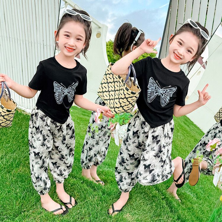 Girls' Butterfly Print Summer Outfit - Short Sleeve Top and Wide-Leg Pants Set - Trendy and Comfortable Casual Wear