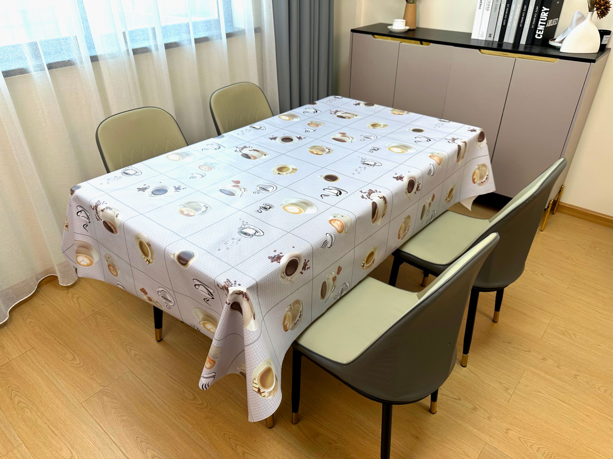 New Wholesale Custom square Table Clothes Polyester Printed Fade Resistant Tablecloths for Decor Kitchen Accessories