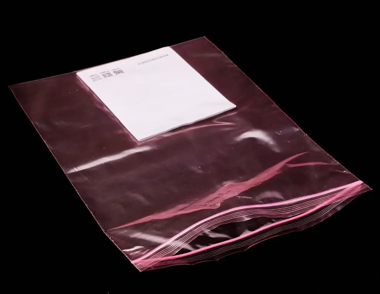 Plastic Medicine Dispensing Envelope with Zipper