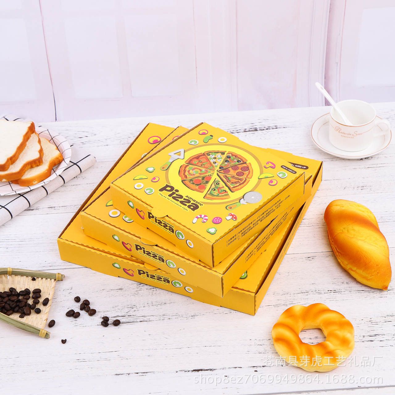 Wholesale price luxury cardboard food grade pizza paper gift box food box packaging with logo