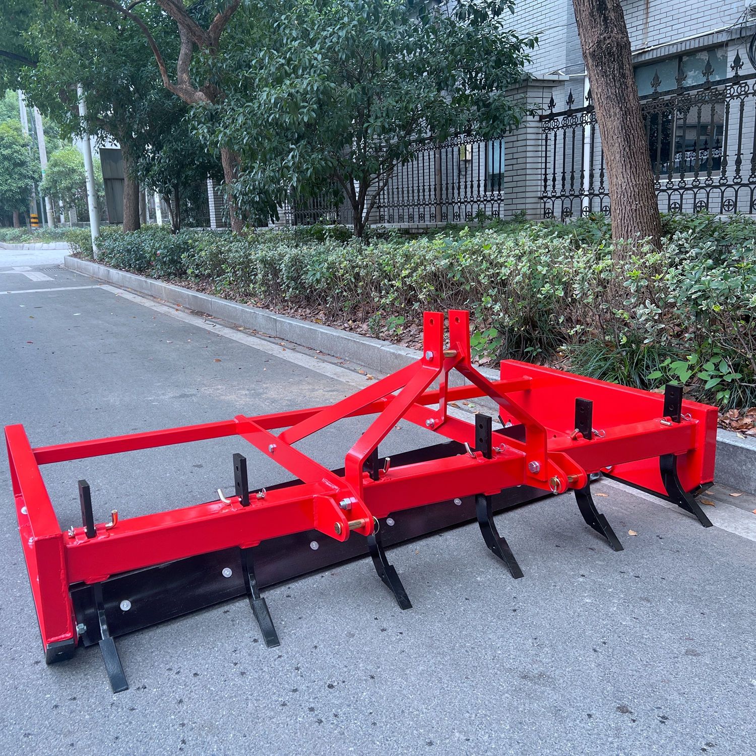 China Tractor 3 Point Heavy Mounting Box Blade Farm Grading Scraper box Land Grading