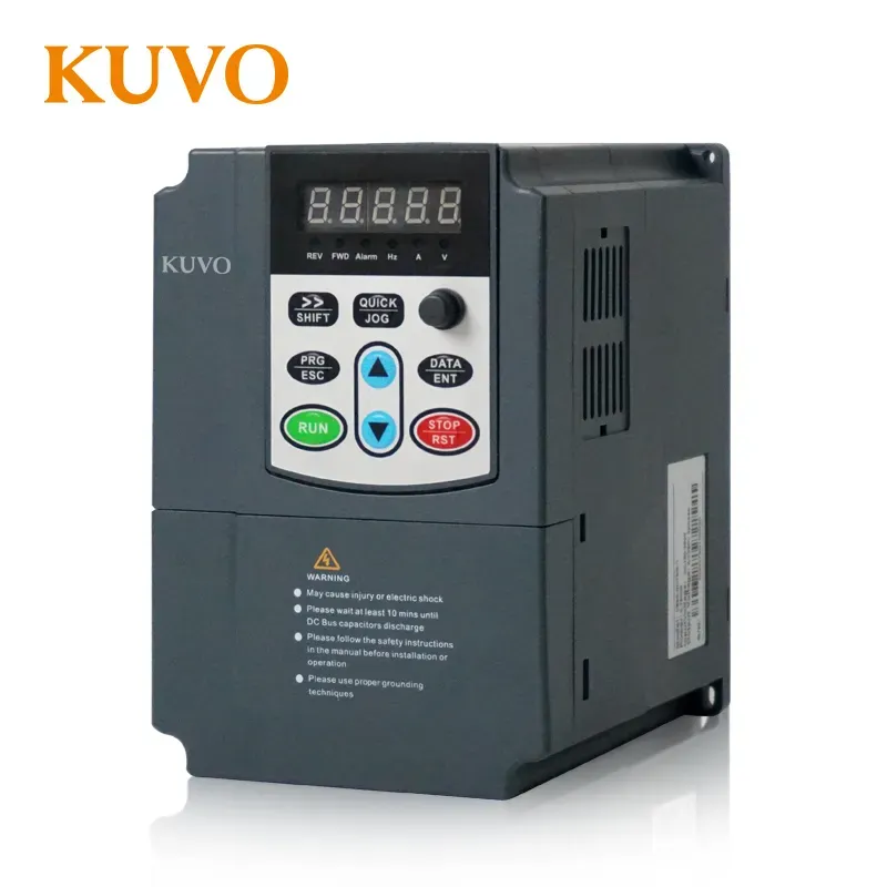 Heavy Load 230V Single Phase Input 2.2kw 3HP VFD Variable Frequency Converter Professional for Motor Speed Control