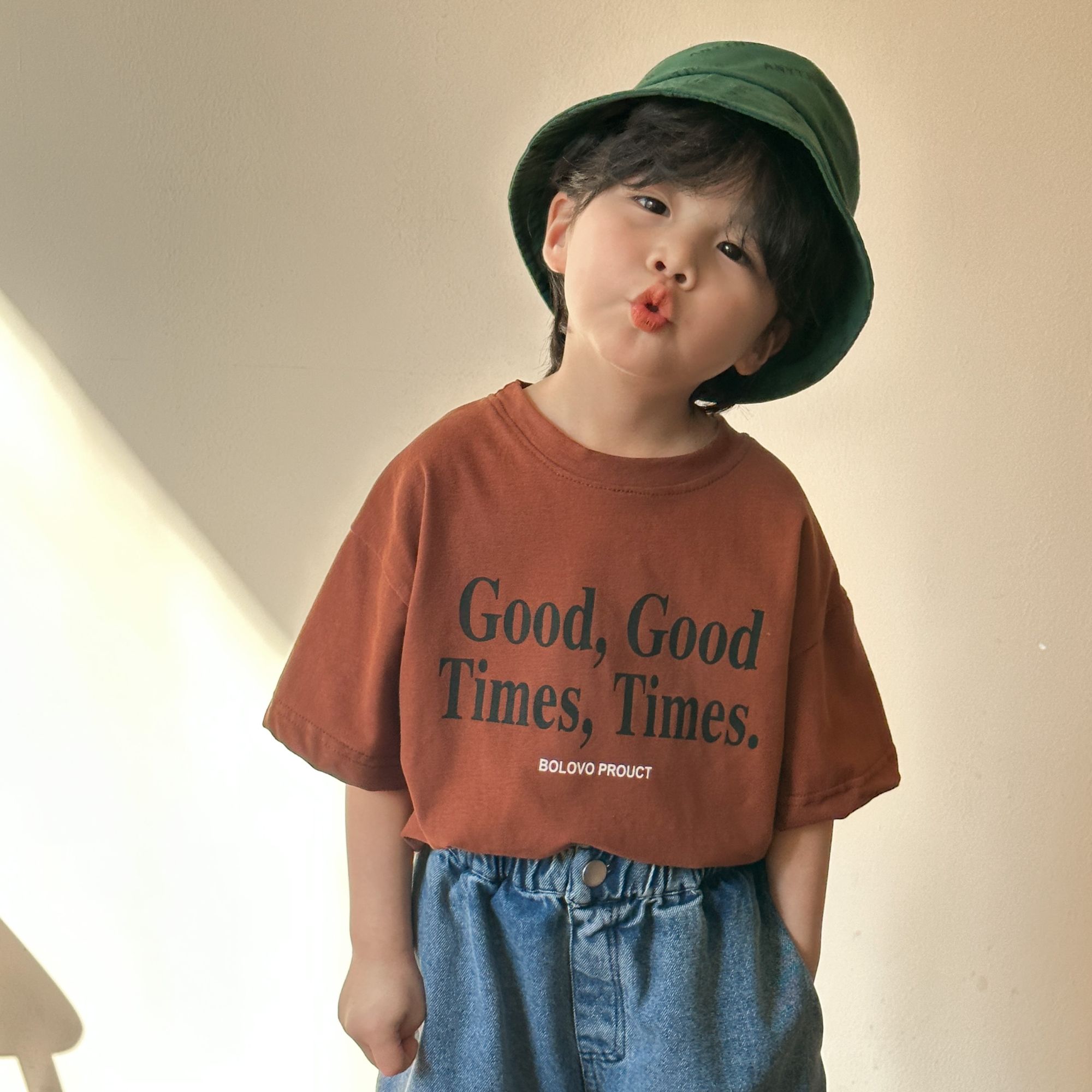 Children's short sleeved T-shirt made of pure cotton and summer fashion 2024 new loose fit boys' summer clothes