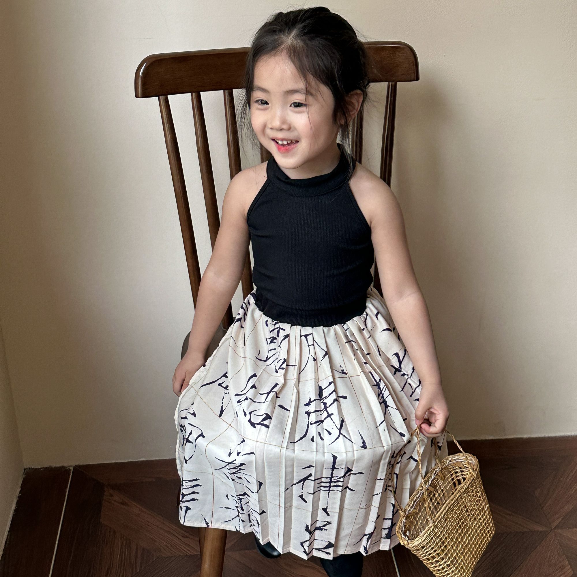 New Chinese style summer outfit for girls, pleated skirt, baby children's vest, two-piece set