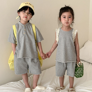 Children's summer sports suit boys' short sleeved 2024 new casual baby girls' vest shorts siblings summer outfit