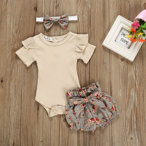 Wholesale Baby girls outfit Beige top, floral shorts and headband set newborn clothes