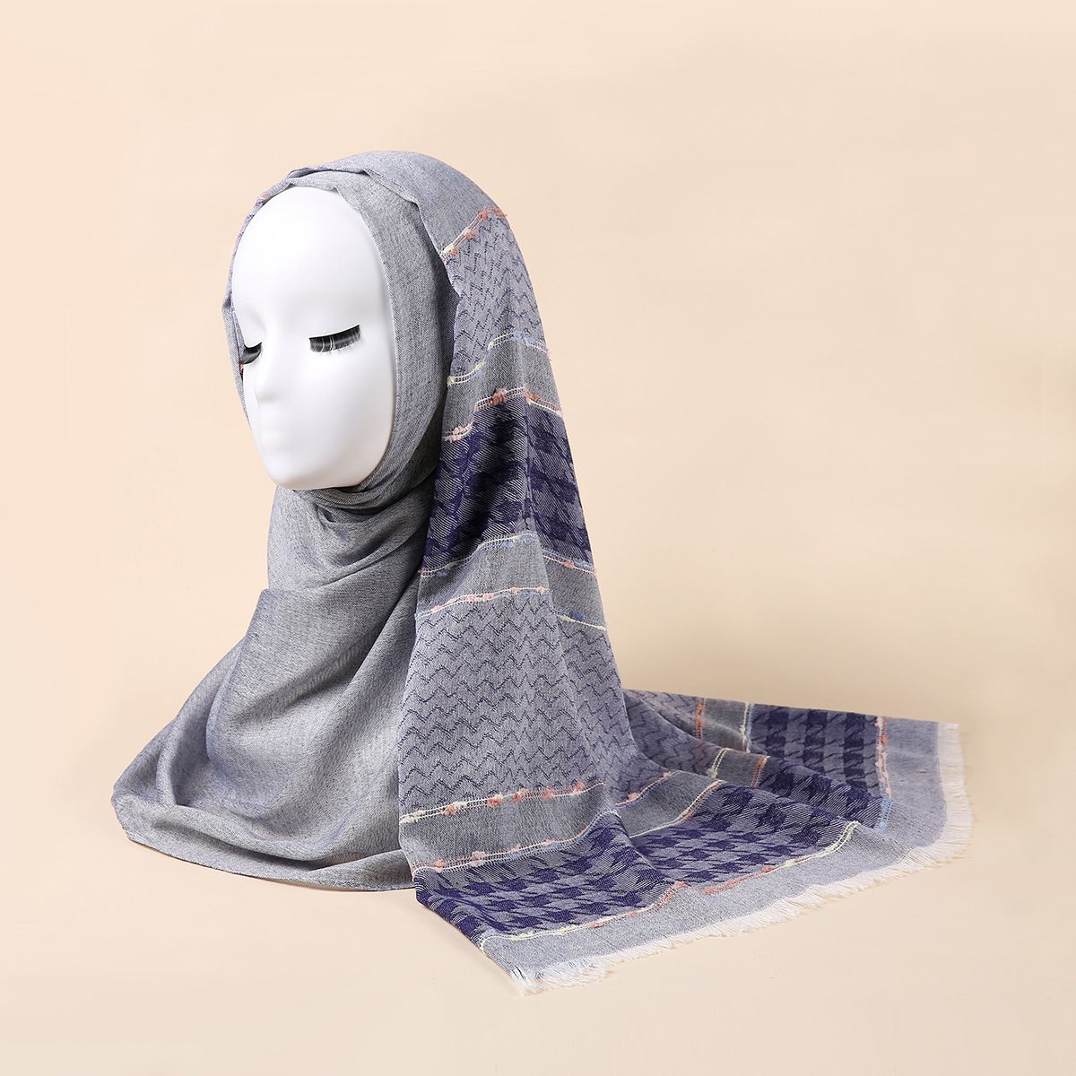 new thousand bird checkered gauze scarf Middle East Muslim headscarf