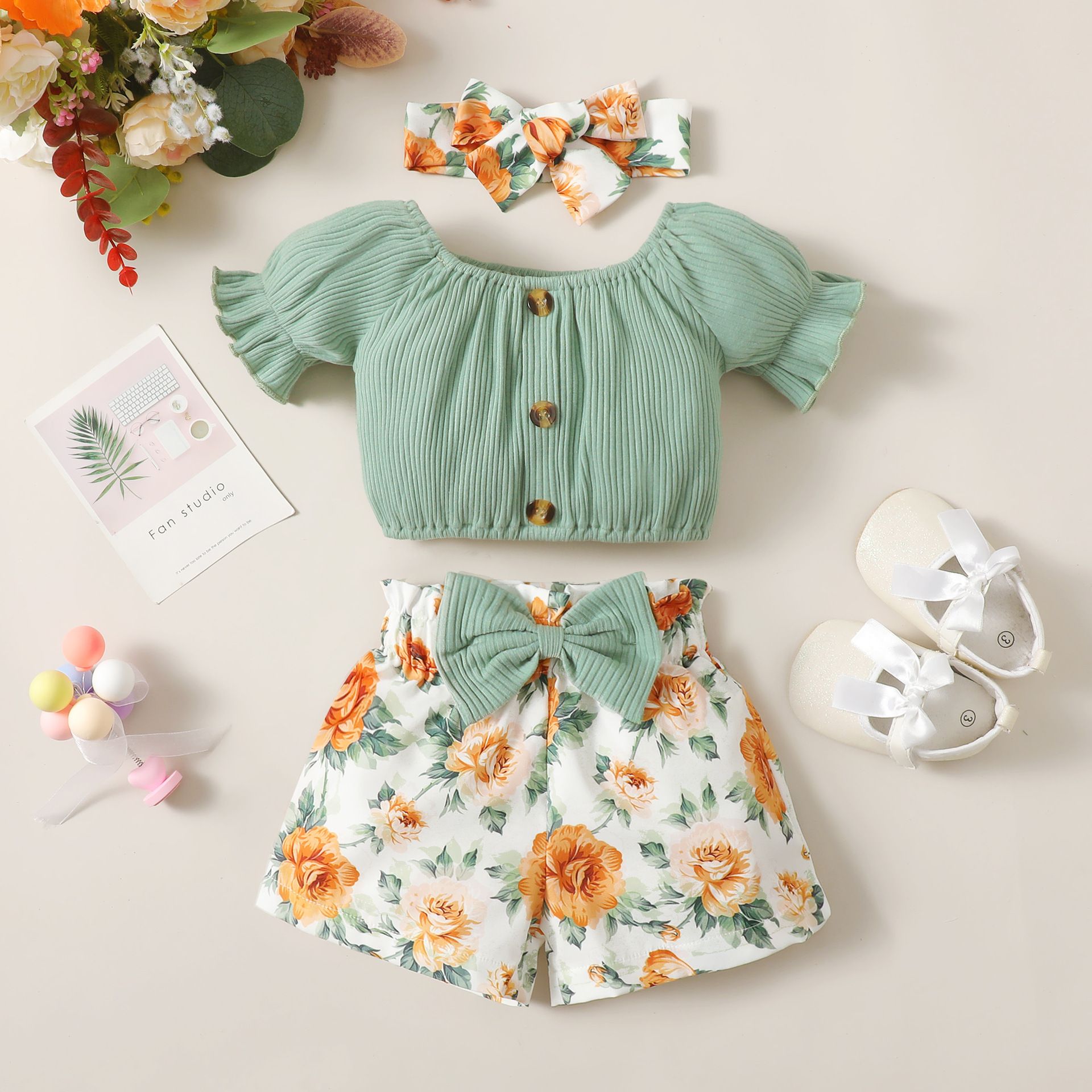 Wholesale Toddler Infant Baby Girl Clothes short-Sleeve Top floral shorts hair band Set For Baby Girl