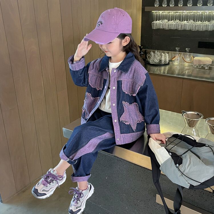 Girls' Two-Piece Denim Jacket Pants Set Stylish Star Patch Design with Contrast Purple Details, Long Sleeve Button-Up Jacket