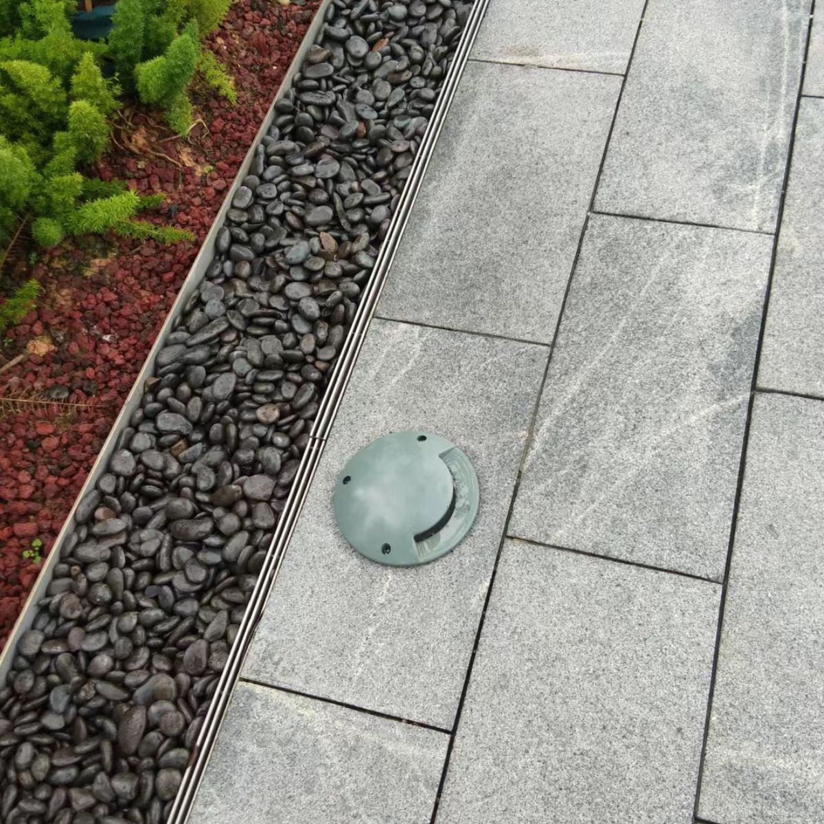 Garden pebble drain U-shaped trough Stainless steel drain cover grooves