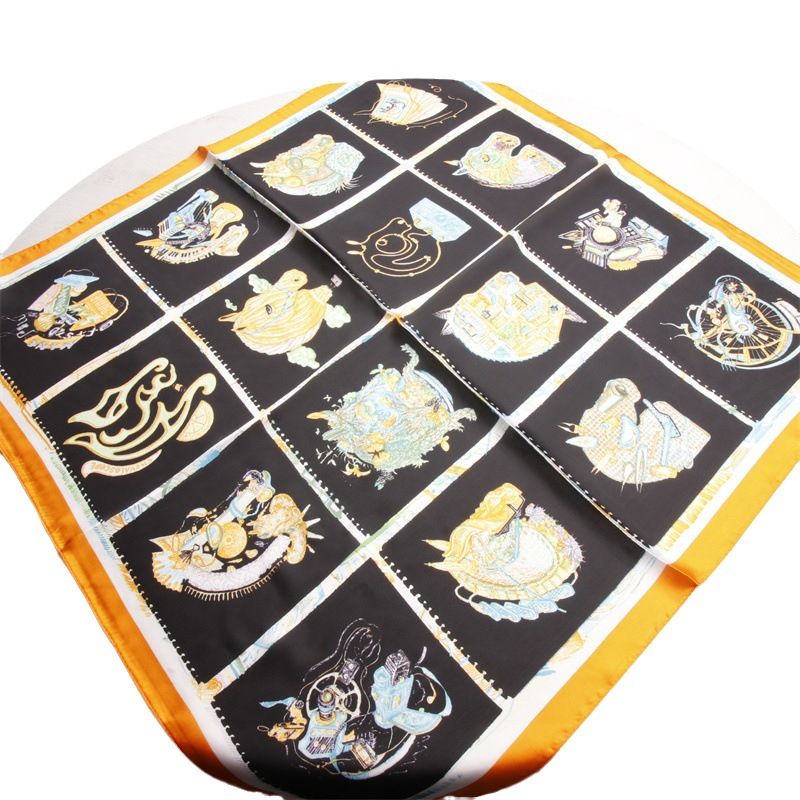 70 Silk scarf Autumn and winter new French vintage printed silk square