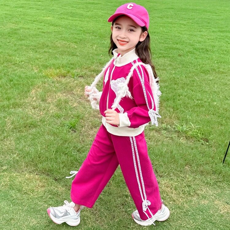 Girls' Fashionable Tracksuit Set - Cute and Comfortable Two-Piece Outfit withJacket and Pants