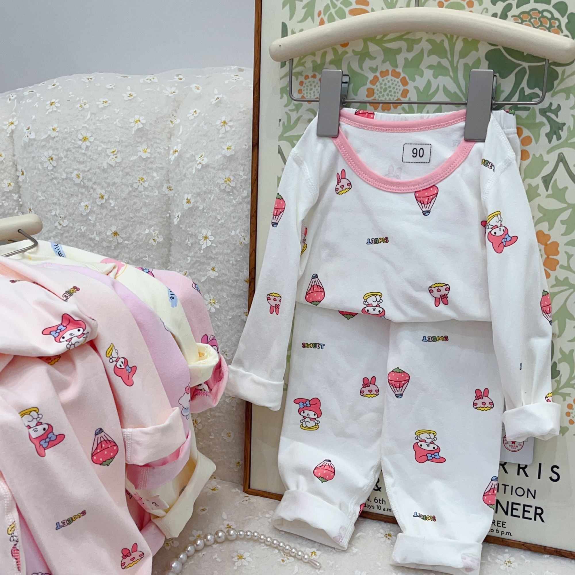 Children's fashion casual suit Boys girls home wear two-piece set flower print cute cartoon print