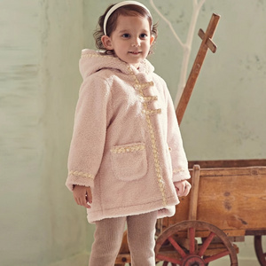 Children's cotton-padded autumn and winter girls' small fragrant wind hooded thick coat large children