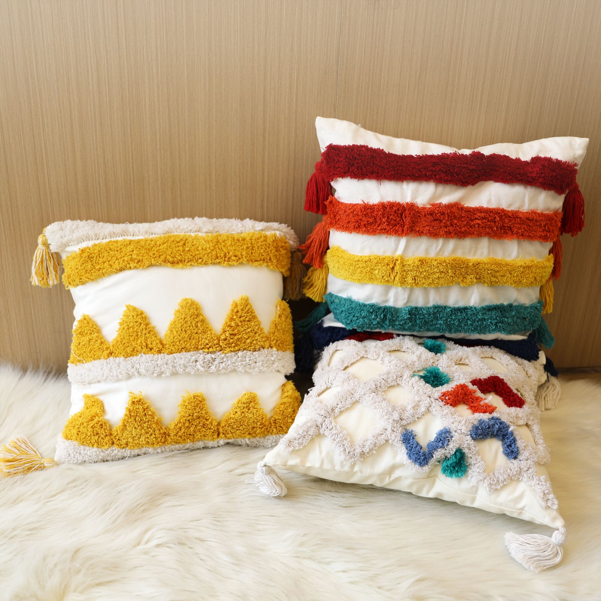 Customization Beautiful Rainbow Fluffy Pillow For Sofa Comfortable Back Support