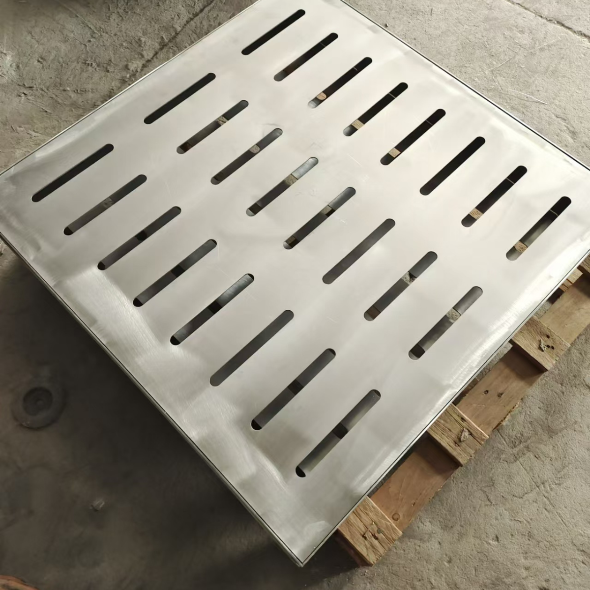 Stainless steel gutter cover Square stainless steel gutter drain grate