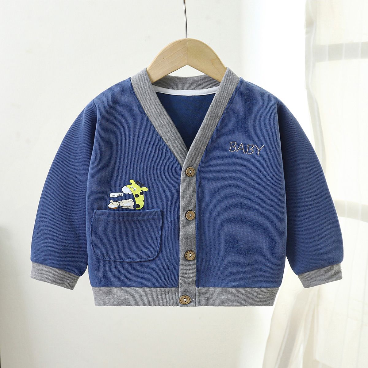 Unisex Knitted Long Sleeve Cardigan Casual Solid Color Comfortable Fall and Winter Long Sleeve Jacket for Boys and Girls