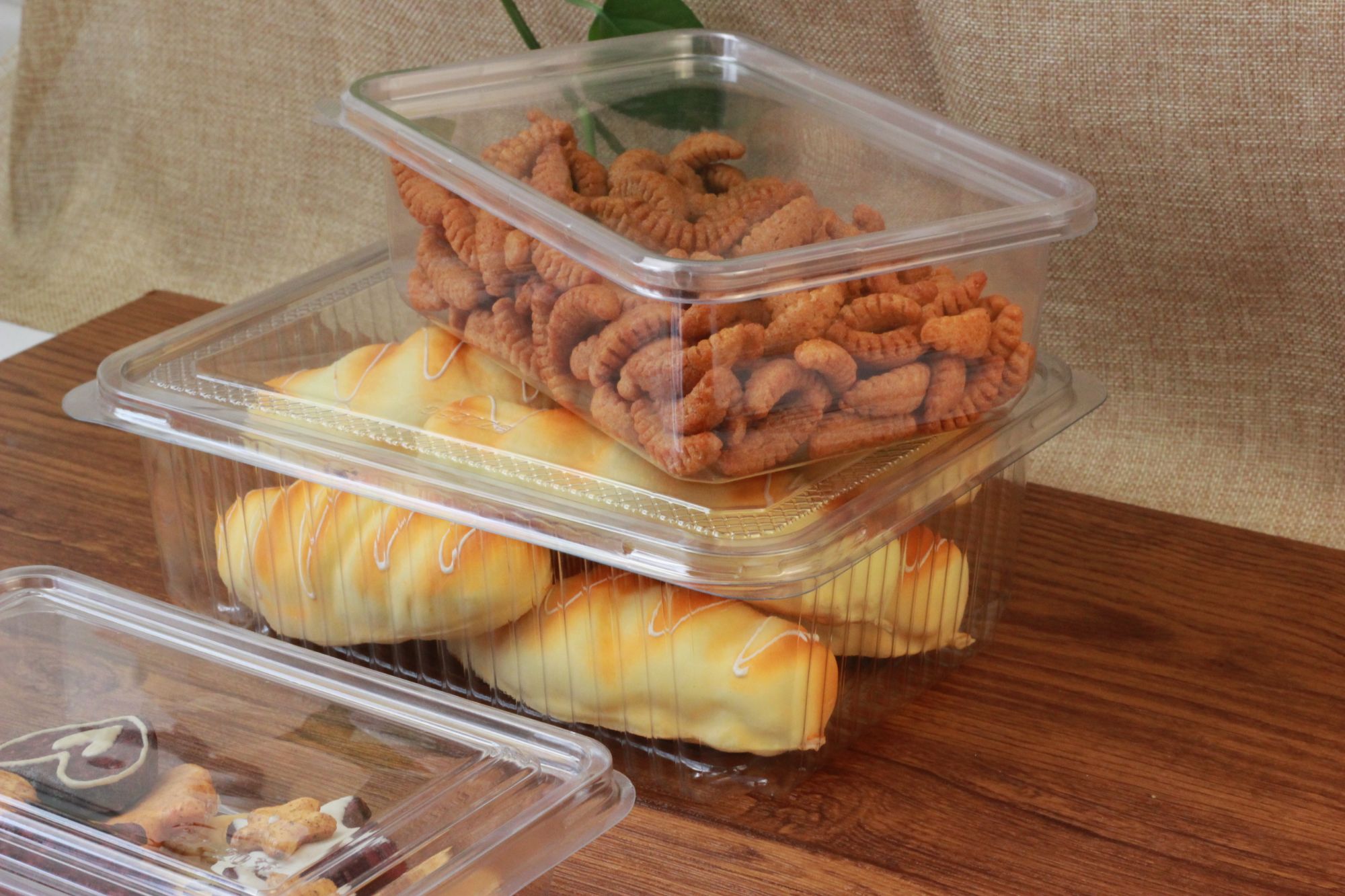 Free Sample High Quality Clear Plastic Food Container with lid for cookies dessert snacks