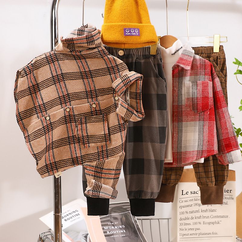 Unisex Fall/Winter Plaid Button-Down Shirt, Casual Loose Fit, Warm and Stylish Outerwear for Kids