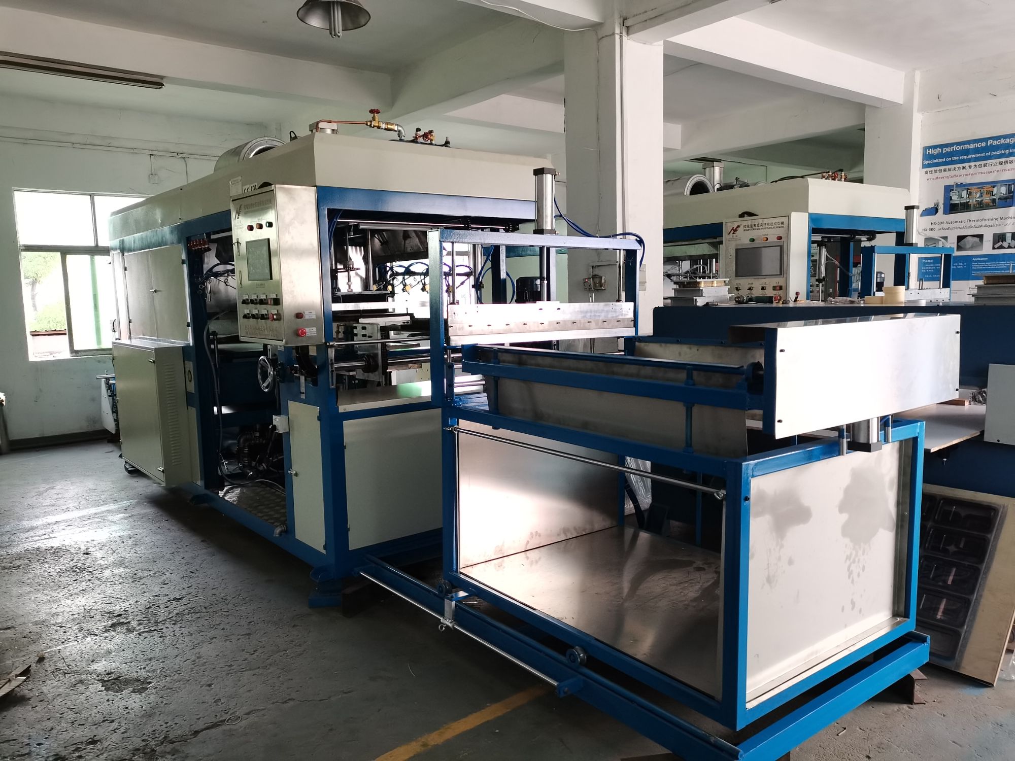 Plastic Thermoforming Vacuum Forming/Molding fruit egg carton tray making machine