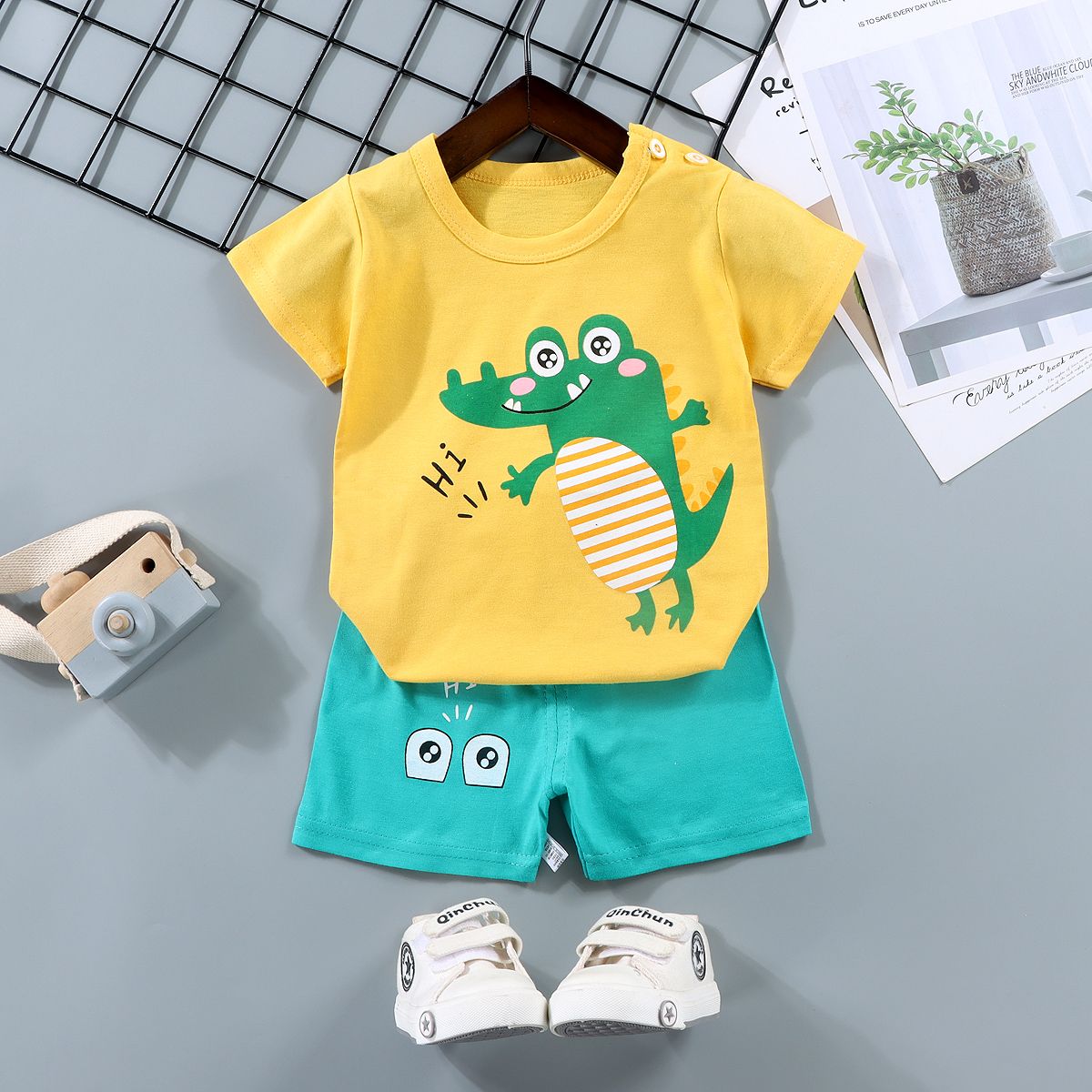 Casual 100% Cotton Animal Print Baby Clothing Set for Girls Soft Fabric Top and Shorts Outfits for Summer