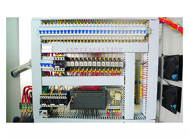 Automatic and Efficient Production of PC Products Plastic Vacuum Thermoforming Machine is Controlled by Microcomputer and PLC