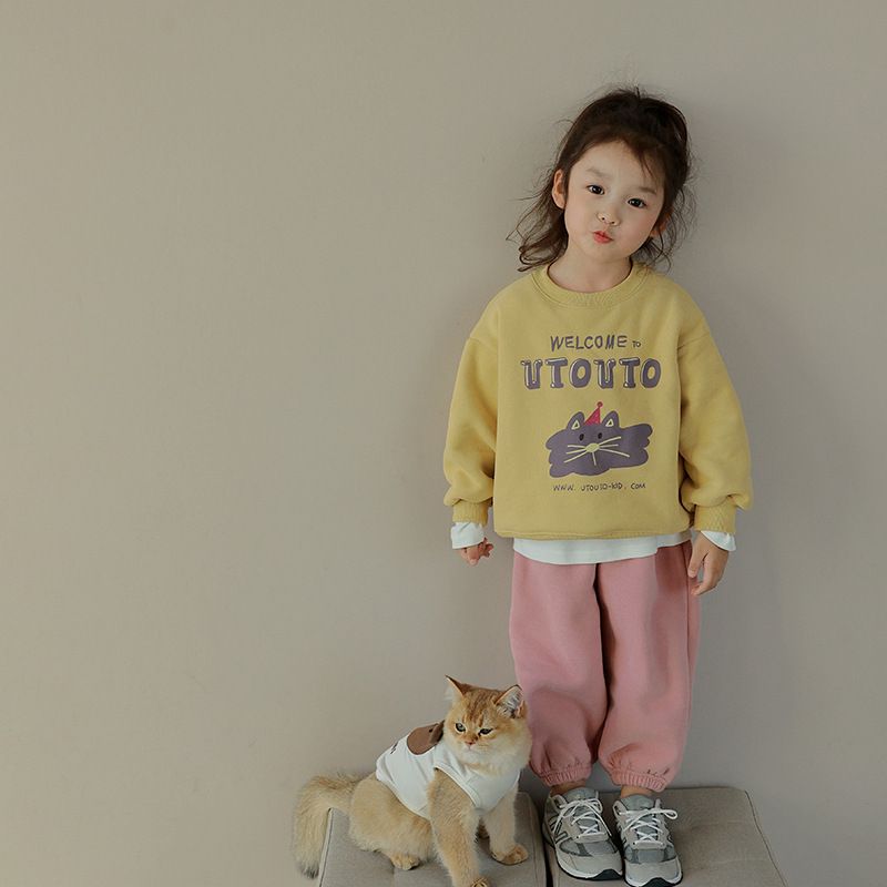 Kids' Adorable Cartoon Sweatshirts - Soft Cotton Pullover Tops for Girls & Boys - Animal Prints, Fall/Winter Collection