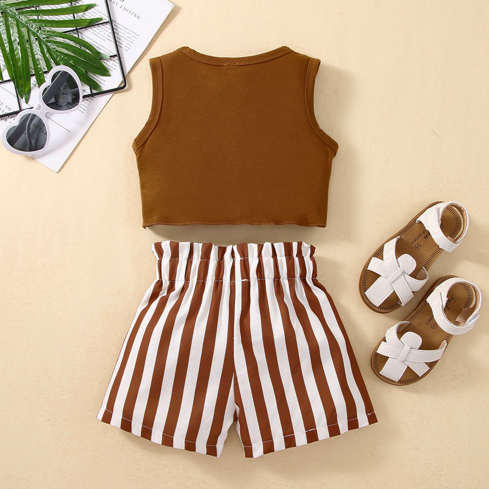 Girls' Summer Striped Shorts and Sleeveless Cropped Top Set - Comfortable and Cute Casual Two-Piece Kids Clothing for Summer