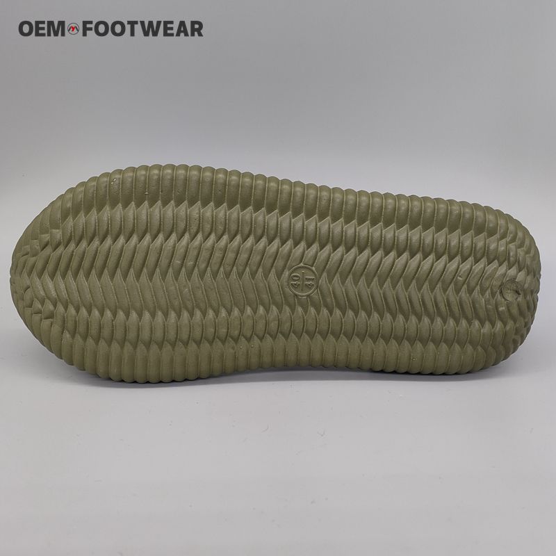 Men's newly designed sandals and slippers, versatile daily casual slippers