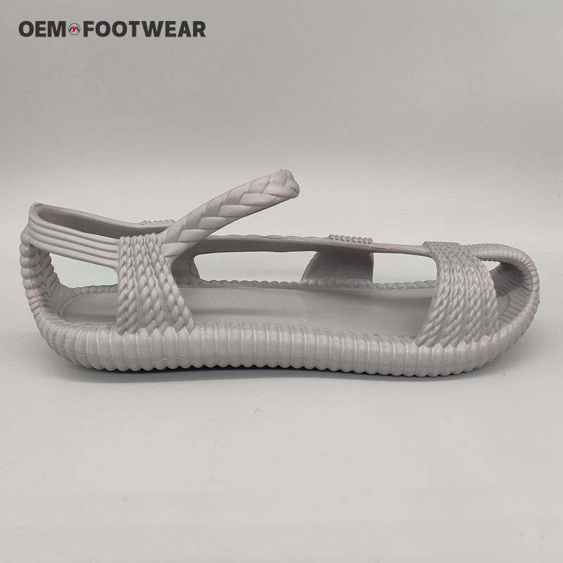 Men's newly designed sandals and slippers, versatile daily casual slippers