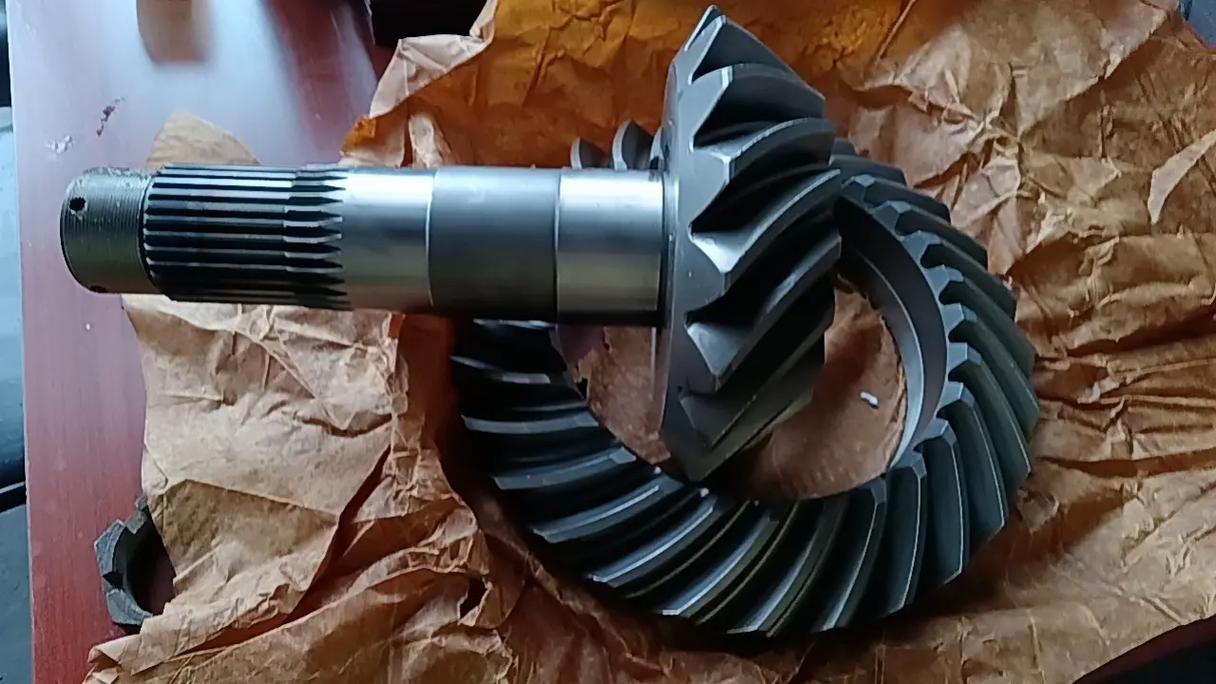 ENGINEERING MACHINERY HYPOID SPIRAL BEVEL GEAR