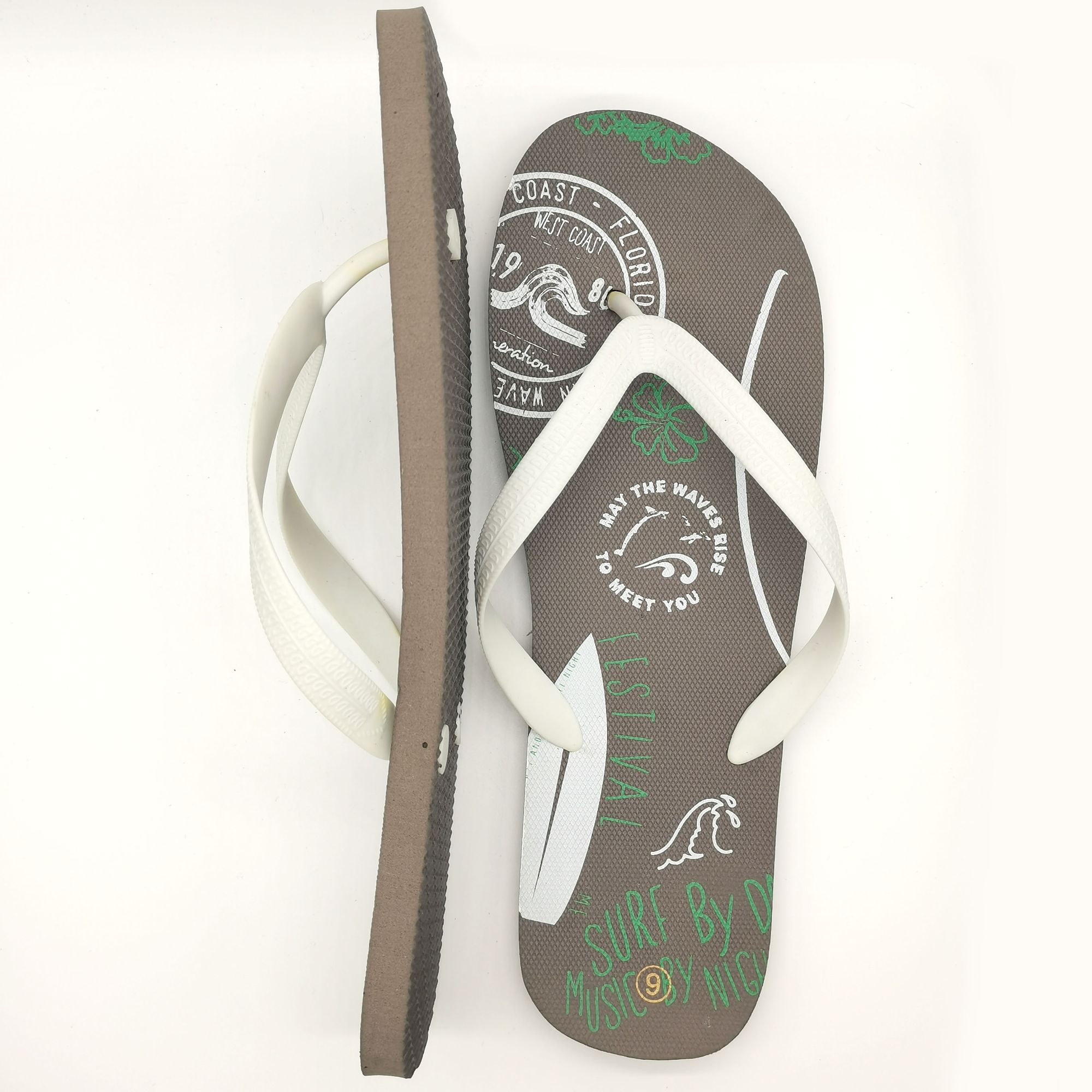 Outdoor flip-flops Non-slip and wear resistant in summer Boys slippers Printed flip flop