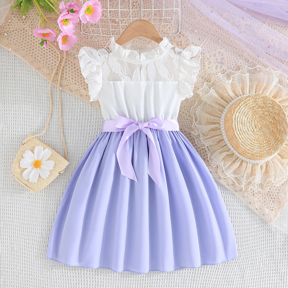 Summer New Girls' Lace Splicing Princess Dress, Color Block Dress with Ribbon Waist Belt