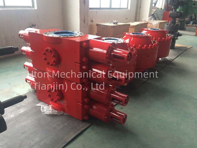 Hydraulic Double RAM Bop Blowout Preventer For Oil Well Control 70 MPa