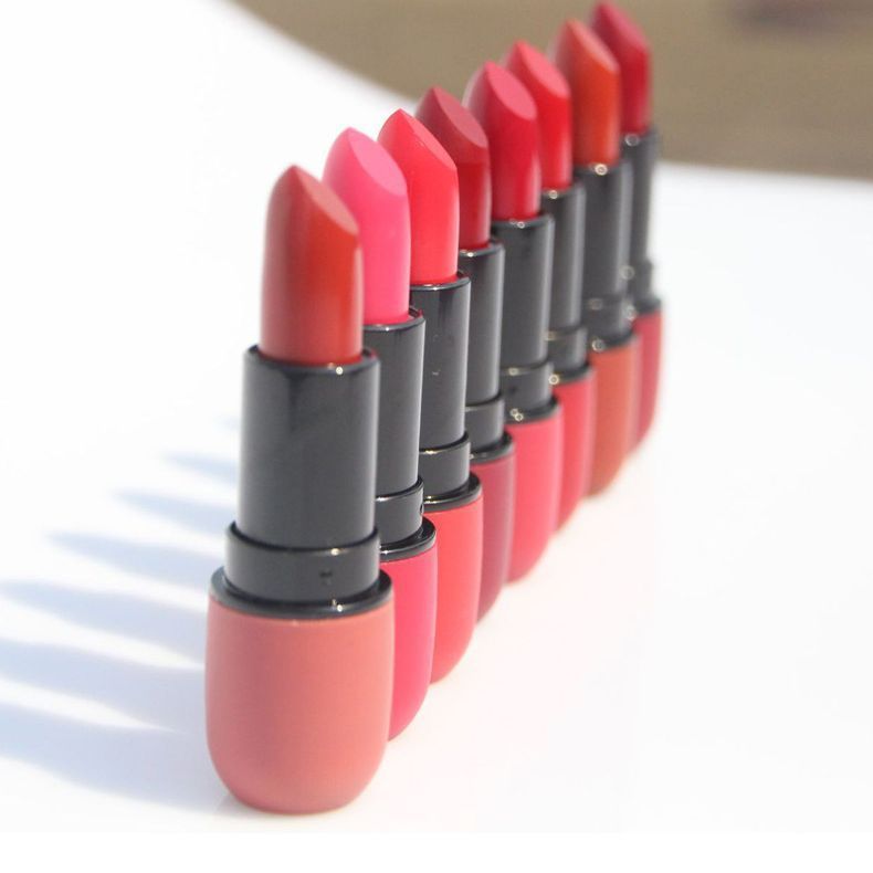 8 colors Matte Non-sticky Lipstick And Not Easy To Fade Lipstick Wholesale OEM ODM