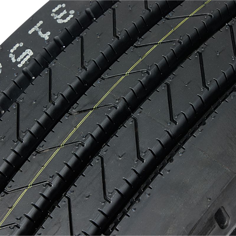 Good Quality Heavy Radial Low Price Original Wheel Truck Tires For Sale