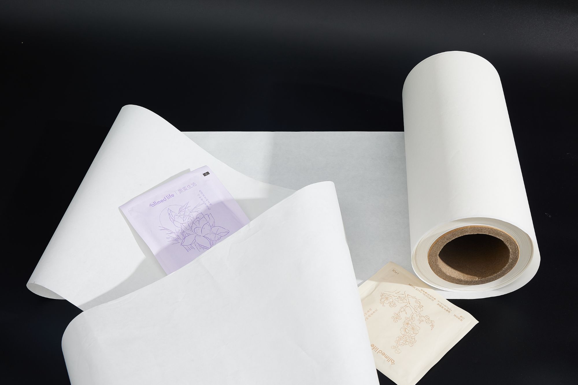 Hot sale Medical Cold-Sealable Base Paper for bandage packaging with Bacteria Resistance Health Grade