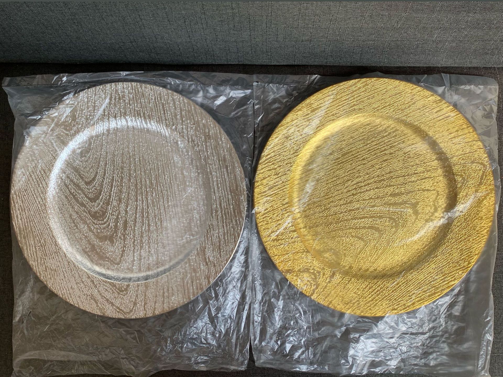 Wedding Anniversary 13 inch Gold Wooden Textured Round Plastic Charger Plates for Dining Serving Reception Table Dinner