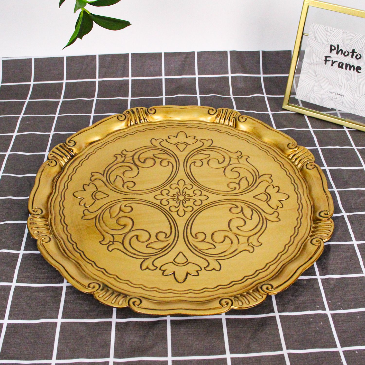 13 inch gold reef plastic charger plates for dinner under plate decoration