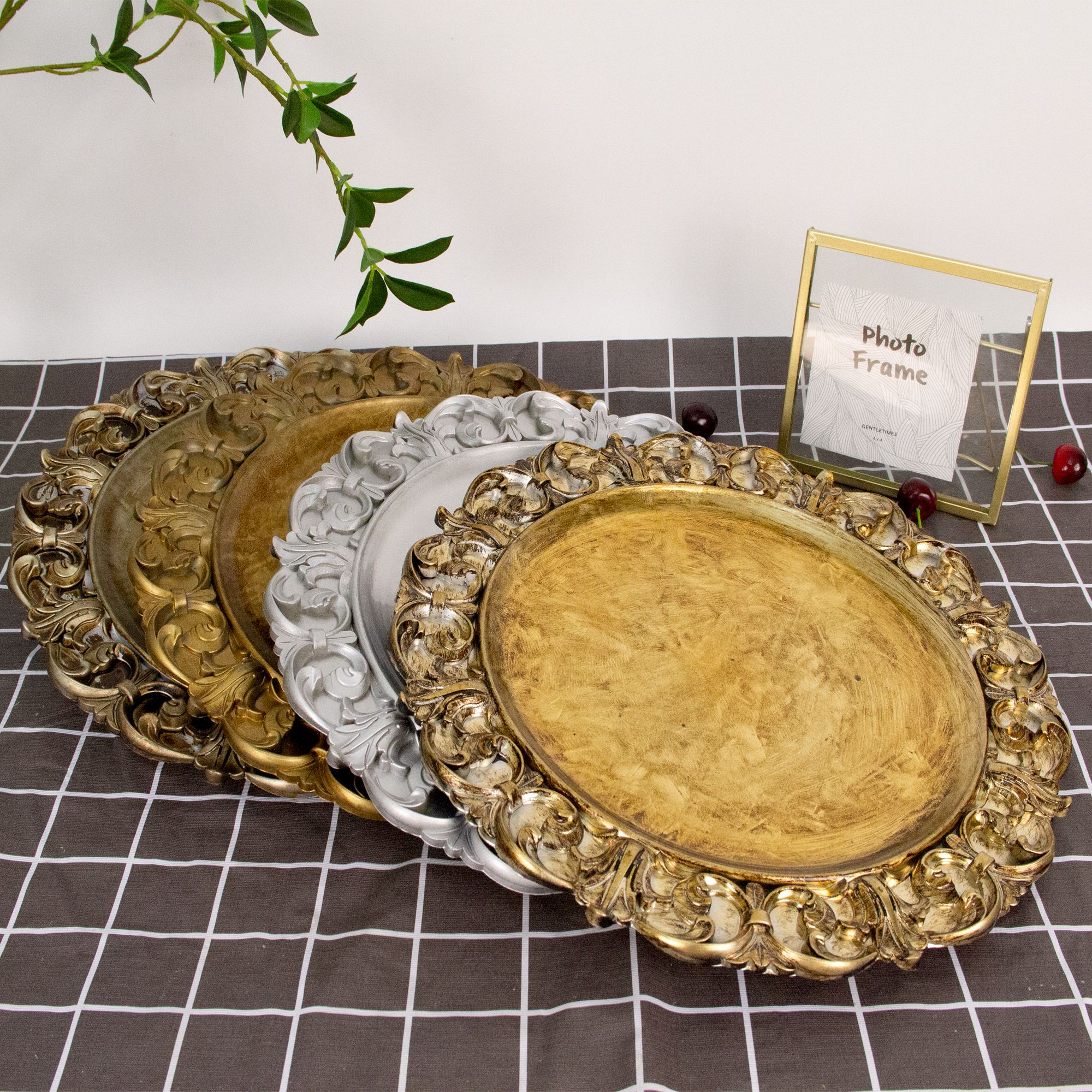 Custom Luxury Silver Irregular Pattern Plastic Charger Tray Wedding Banquet Table Decoration Charger Plate