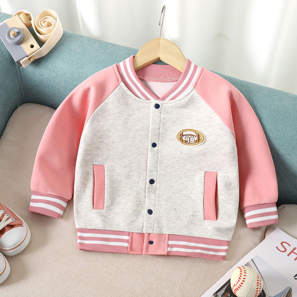 Girls' Jacket Long-Sleeve Sports Outerwear with Letter Embroidery Comfortable Casual Zip-Up Jacket for Fall/Winter