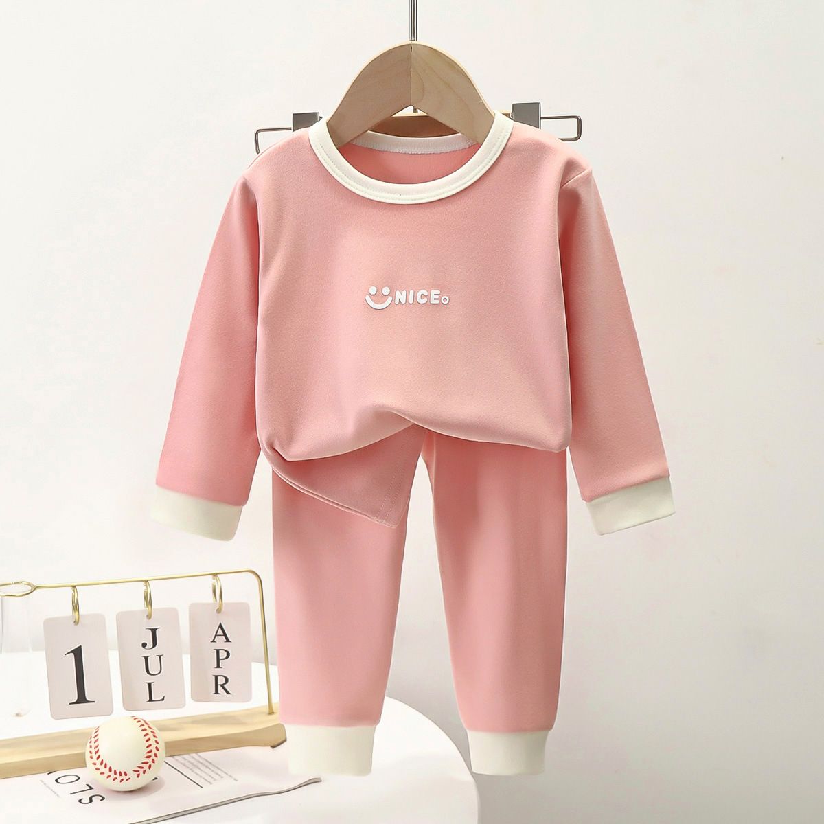 Autumn Girls' Long-Sleeve Casual Set Kids' Crewneck Letter Top with Pants Comfortable Loungewear Two-Piece Outfit