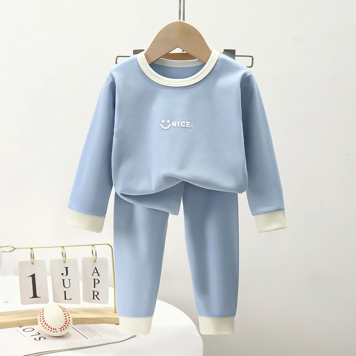 Autumn Girls' Long-Sleeve Casual Set Kids' Crewneck Letter Top with Pants Comfortable Loungewear Two-Piece Outfit